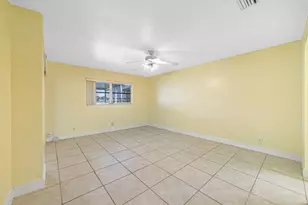 8633 NW 12th St, Plantation, FL 33322 - Photo 9