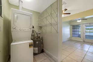 8633 NW 12th St, Plantation, FL 33322 - Photo 25