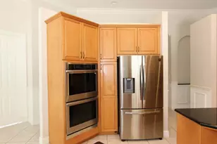 19474 Saturnia Lakes Dr, Boca Raton, FL 33498 - Photo 11