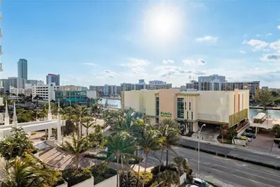 3001 S Ocean Drive #727, Hollywood, FL 33019 - Photo 9