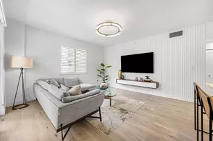 250 NE 3rd Ave, Delray Beach, FL 33444 - Photo 13