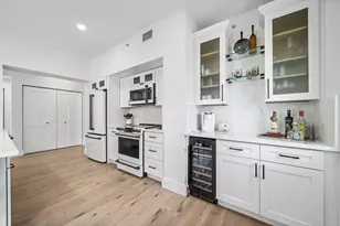 250 NE 3rd Ave, Delray Beach, FL 33444 - Photo 9