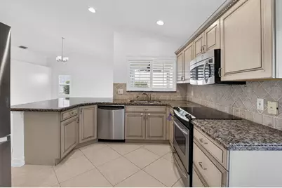 17173 Balboa Point Way, Boca Raton, FL 33487 - Photo 9