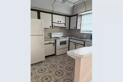 149 Stratford, West Palm Beach, FL 33417 - Photo 9