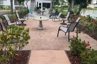 149 Stratford, West Palm Beach, FL 33417 - Photo 3