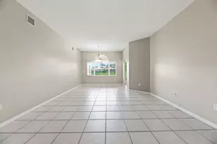 345 W Cypress Cove Cir, Davie, FL 33325 - Photo 3