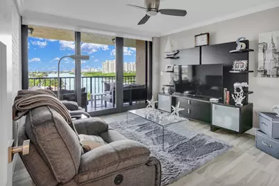 899 Jeffery Street #714, Boca Raton, FL 33487 - Photo 9