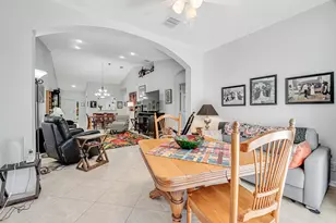 9543 Crescent View Dr N, Boynton Beach, FL 33437 - Photo 11