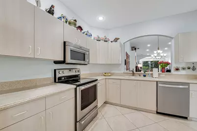 9543 Crescent View Drive N, Boynton Beach, FL 33437 - Photo 17