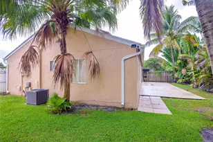 18813 Cloud Lake Cir, Boca Raton, FL 33496 - Photo 13