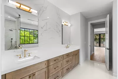 1016 SE 8th Street, Fort Lauderdale, FL 33316 - Photo 9