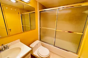 4038 Berkshire B, Deerfield Beach, FL 33442 - Photo 17