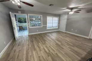3277 SE Birch Ave, Stuart, FL 34997 - Photo 9