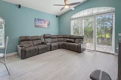 1755 NW 77th Avenue, Pembroke Pines, FL 33024 - Photo 11