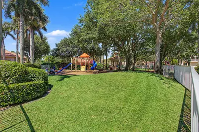 1755 NW 77th Avenue, Pembroke Pines, FL 33024 - Photo 39