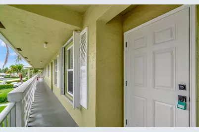 1140 Mahogany Way #204, Delray Beach, FL 33445 - Photo 5