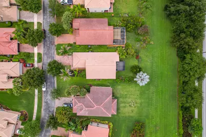 2045 Grey Falcon Circle SW, Vero Beach, FL 32962 - Photo 39