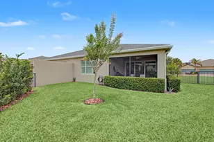 12773 SW Lake Fern Cir, Port Saint Lucie, FL 34987 - Photo 21