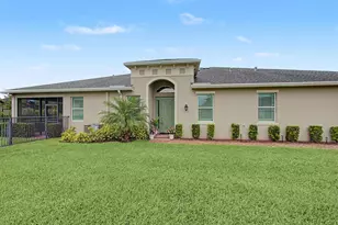 12773 SW Lake Fern Cir, Port Saint Lucie, FL 34987 - Photo 5