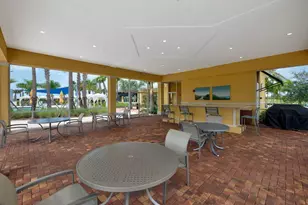 12773 SW Lake Fern Cir, Port Saint Lucie, FL 34987 - Photo 9