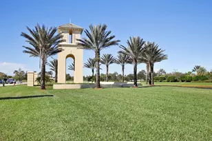 12773 SW Lake Fern Cir, Port Saint Lucie, FL 34987 - Photo 19