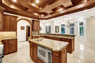 1212 E Lake Dr, Fort Lauderdale, FL 33316 - Photo 11
