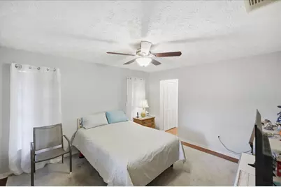 716 SE Evergreen Terrace, Port Saint Lucie, FL 34983 - Photo 11