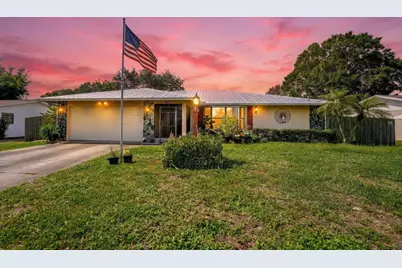 716 SE Evergreen Terrace, Port Saint Lucie, FL 34983 - Photo 1
