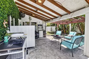 13970 Oaklawn Pl, Davie, FL 33325 - Photo 35