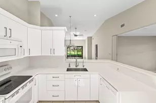6099 Kings Gate Cir, Delray Beach, FL 33484 - Photo 7