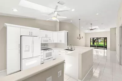 6099 Kings Gate Circle, Delray Beach, FL 33484 - Photo 3