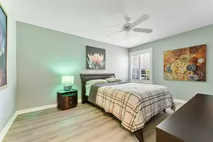 8210 St Johns Ct, Wellington, FL 33414 - Photo 13