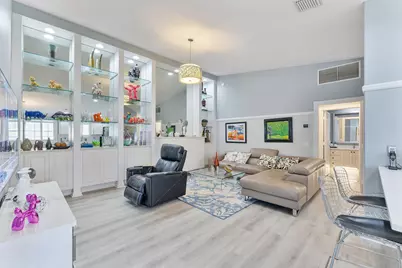 8210 Saint Johns Court, Wellington, FL 33414 - Photo 3