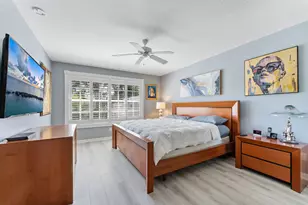 8210 St Johns Ct, Wellington, FL 33414 - Photo 11