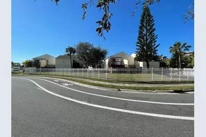 637 Executive Center Drive #N208, West Palm Beach, FL 33401 - Photo 15
