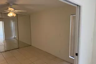637 Executive Center Dr, West Palm Beach, FL 33401 - Photo 9