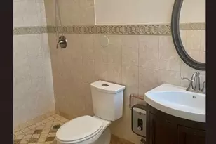 2917 NE 33rd Ave, Fort Lauderdale, FL 33308 - Photo 5