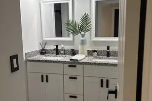 303 Arabian Rd, Palm Springs, FL 33461 - Photo 15