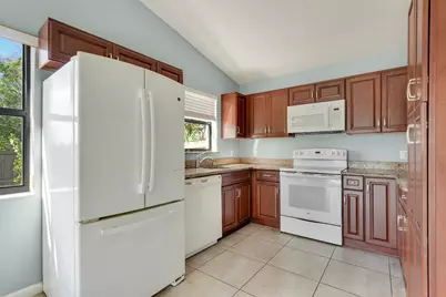 4617 SE Geneva Drive, Stuart, FL 34997 - Photo 3