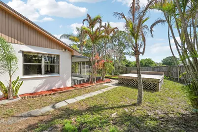 4617 SE Geneva Drive, Stuart, FL 34997 - Photo 25