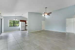 4617 SE Geneva Dr, Stuart, FL 34997 - Photo 9