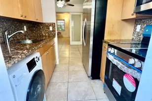 901 Meridian Ave, Miami Beach, FL 33139 - Photo 11