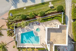 19900 Beach Rd, Jupiter, FL 33469 - Photo 13