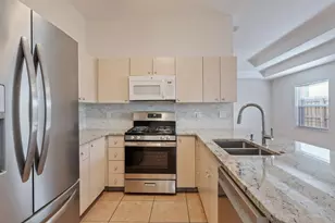623 N L St, Lake Worth Beach, FL 33460 - Photo 3