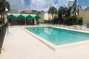 639 Executive Center Dr, West Palm Beach, FL 33401 - Photo 11