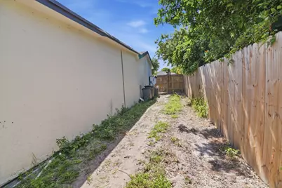 1152 Sunset Road, West Palm Beach, FL 33406 - Photo 21