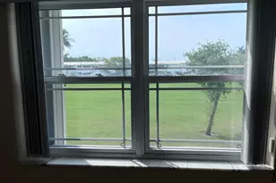 251 S Golf, Pompano Beach, FL 33064 - Photo 23
