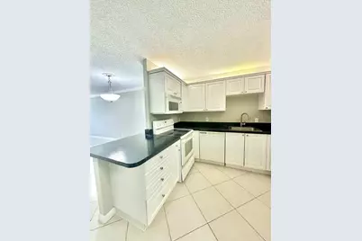 4120 Union Square Boulevard #A1, Palm Beach Gardens, FL 33410 - Photo 7