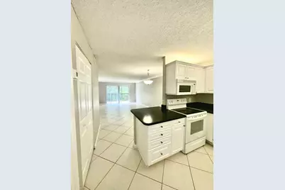 4120 Union Square Boulevard #B2, Palm Beach Gardens, FL 33410 - Photo 11