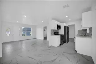 1112 NW 43rd Terrace, Lauderhill, FL 33313 - Photo 17